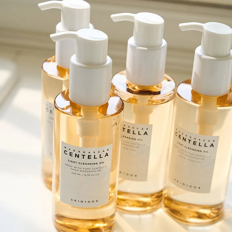 SKIN1004 Madagascar Centella Light Cleansing Oil 200 ml